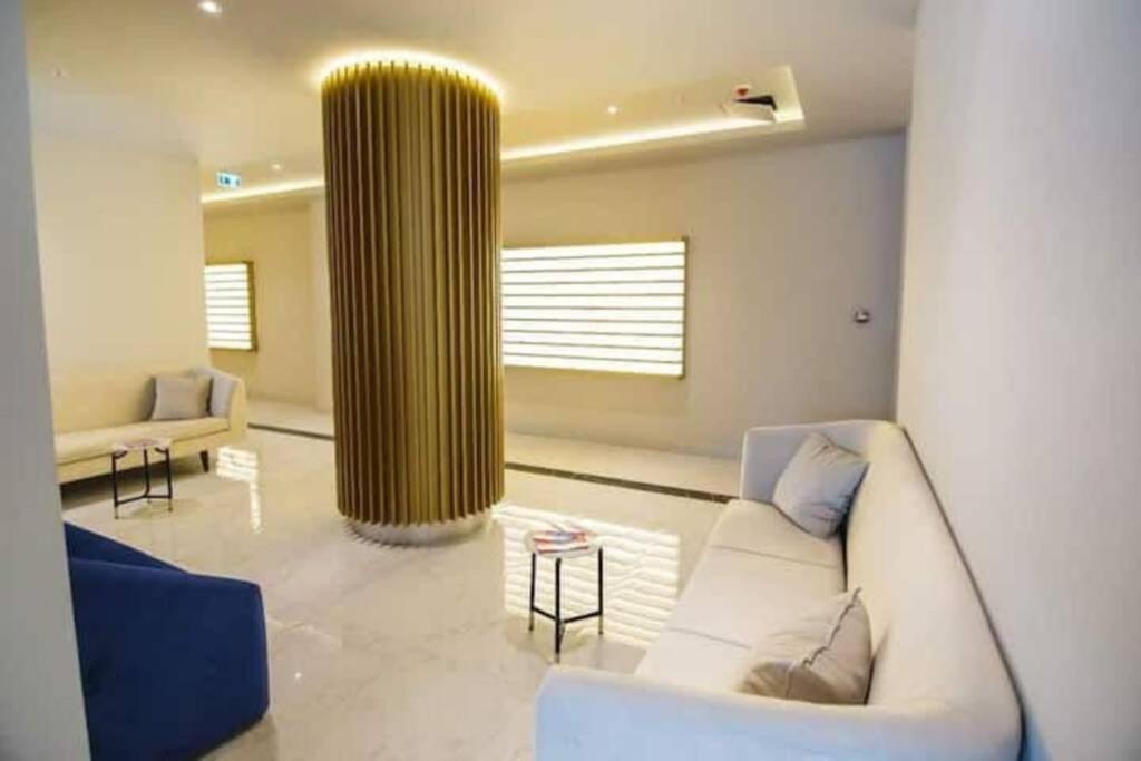 Luxury Aparthotel In Orbi City Sea View Батуми Экстерьер фото